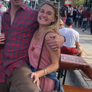 Meet your Posher, Beatrice